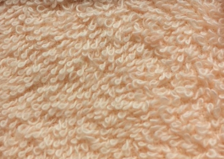 Махровая ткань персиковая